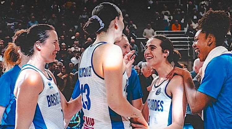 BALLE ORANGE – Basket Landes toujours N°1 irrésistible